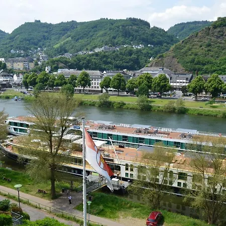 Alte Weinbauschule 펜션 *